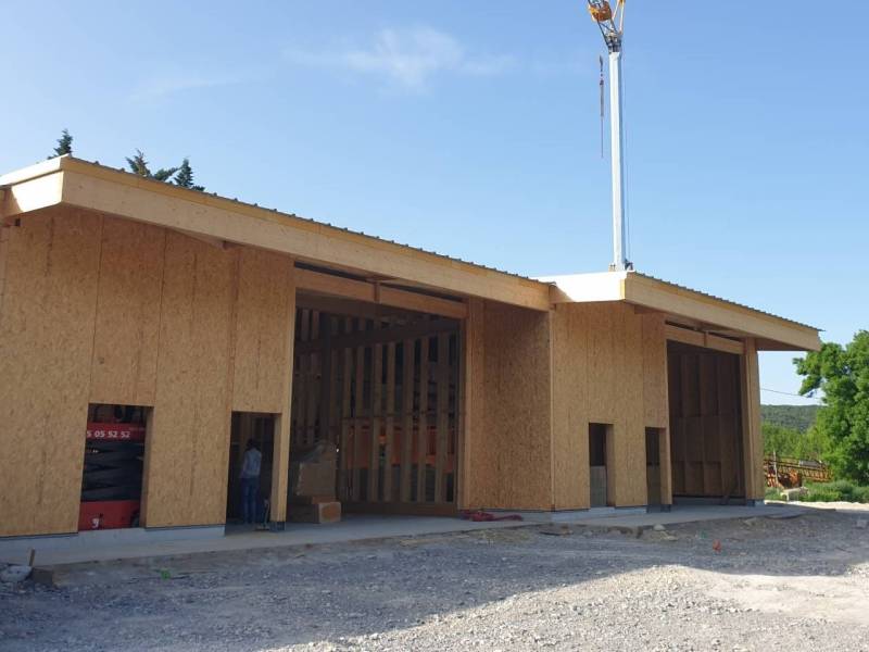 Toiture en bac acier isolée posée