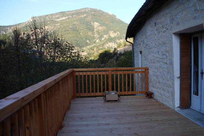 Terrasse en douglas et garde corps