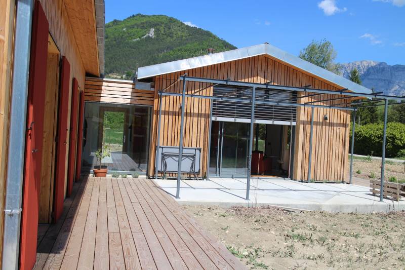Construction d'une maison bois BBC écologique à Die dans la Drôme
