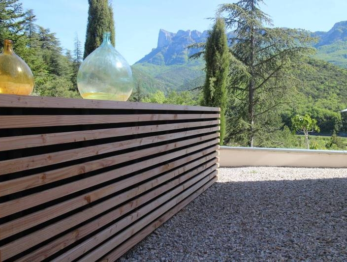 Garage avec toiture plate