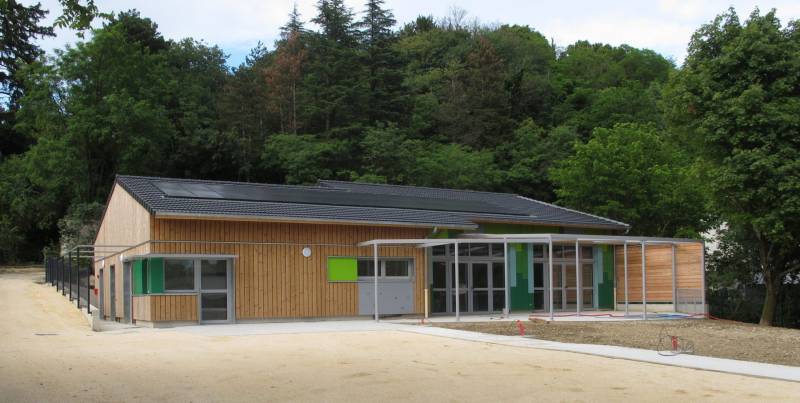 Centre aéré sainte Euphémie à Crest avec bardage en bois
