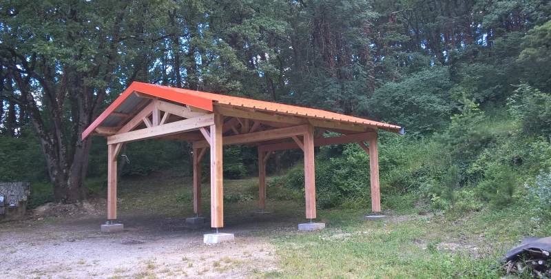 Construction d'un abri voiture / carport à Divajeu dans la Drôme