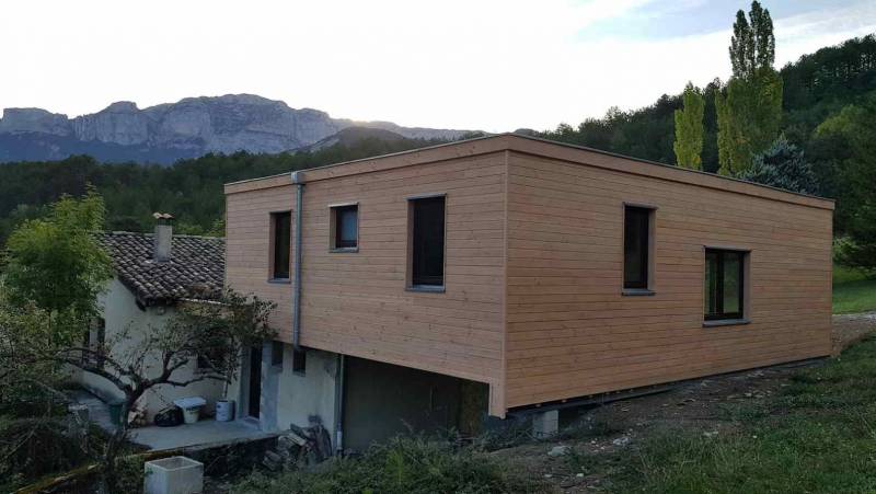 Extension en bois avec bardage bois à Die